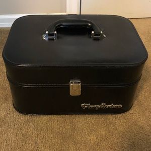 Lux De Ville for Pinup Couture Makeup Train Case